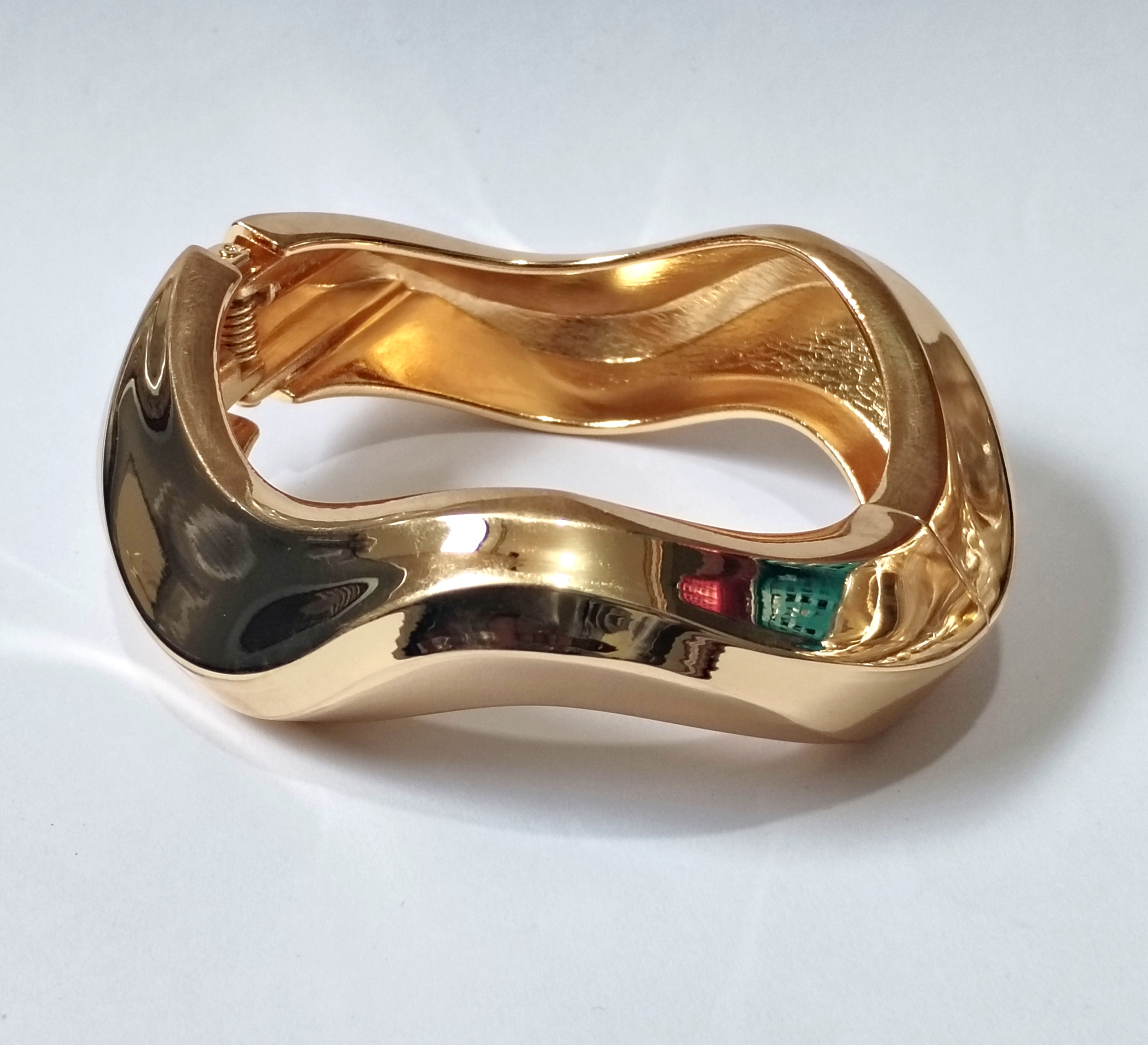 Brazalete Rígido Ondulado