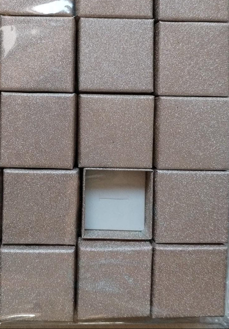 Docena de cajas champán brilloso 5*5