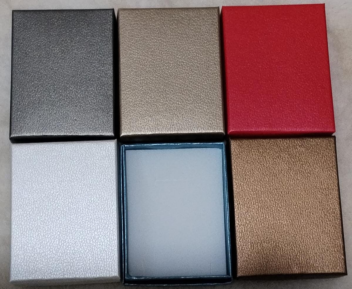 Docena de cajas multicolor 7*9