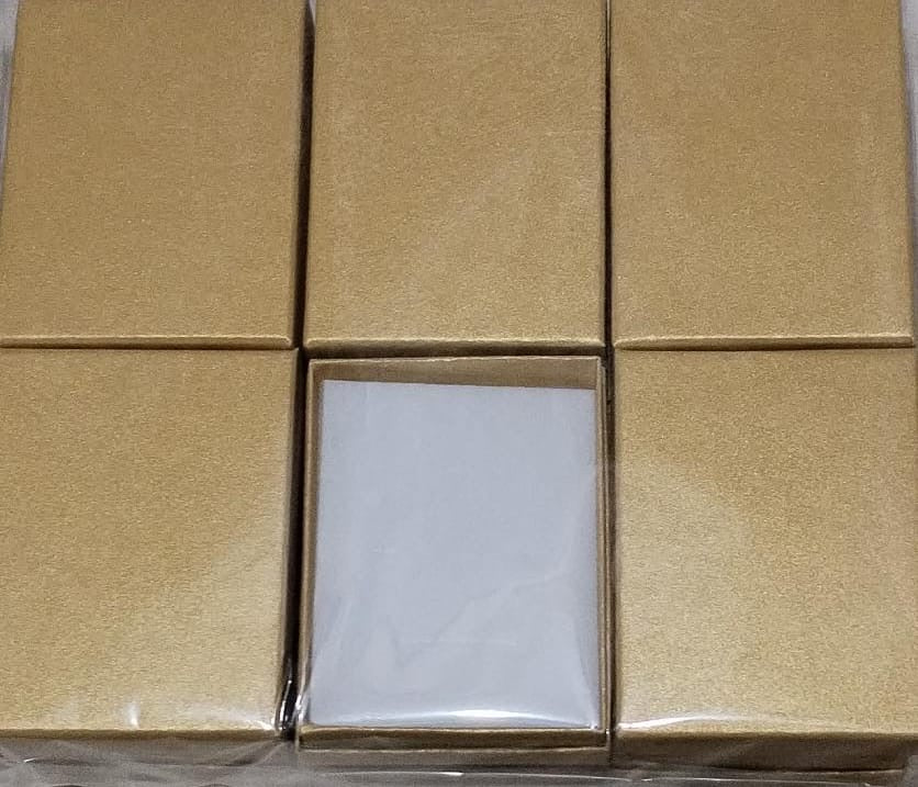 Docena de cajas doradas 7*9